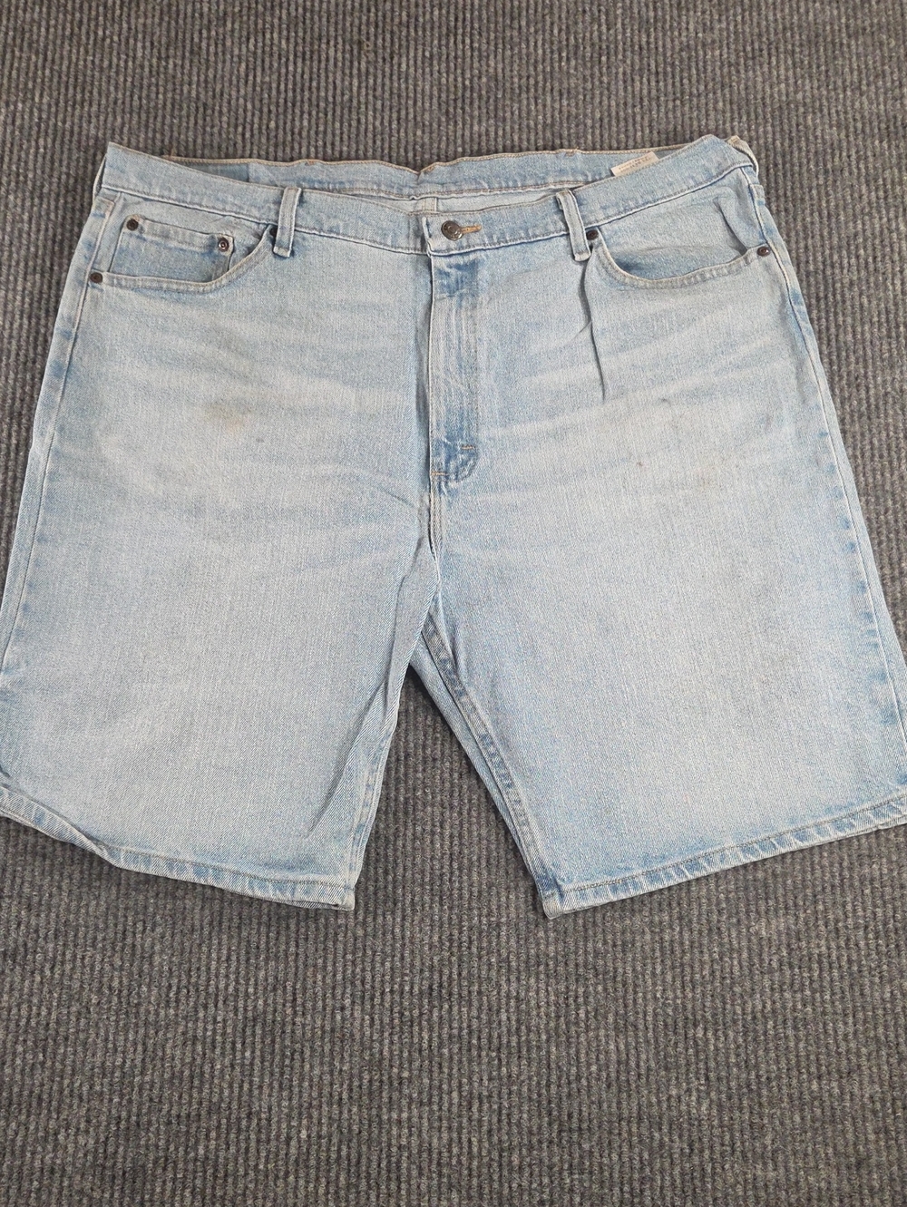 Wrangler Light Wash Denim Shorts - Men's Casual Jean Shorts